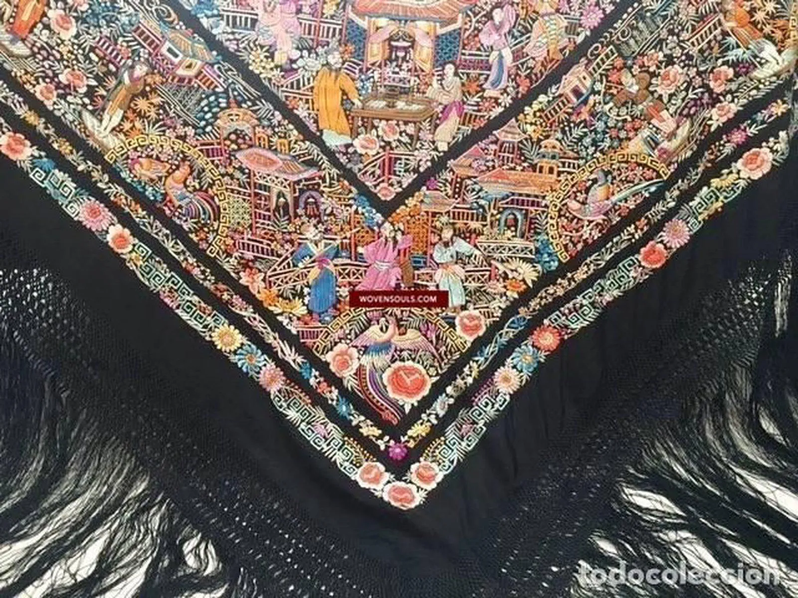 1148 Antique Manila Manton Silk Shawl