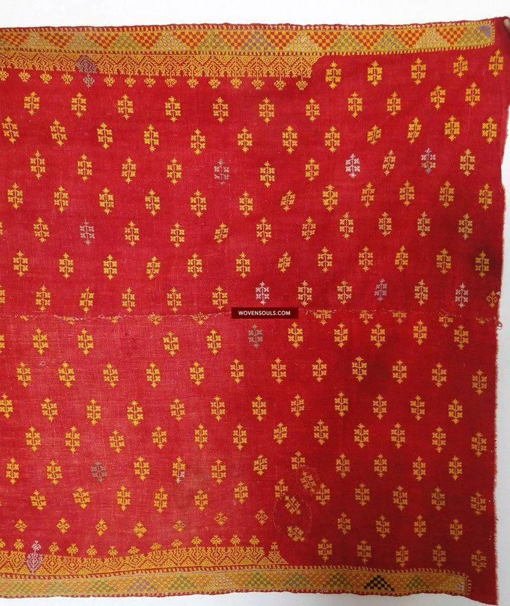 620 Old Rajasthan Shawl Textile Art double sided embroidery