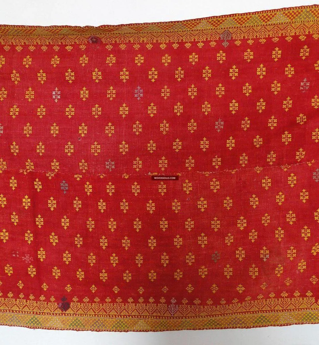 620 Old Rajasthan Shawl Textile Art double sided embroidery