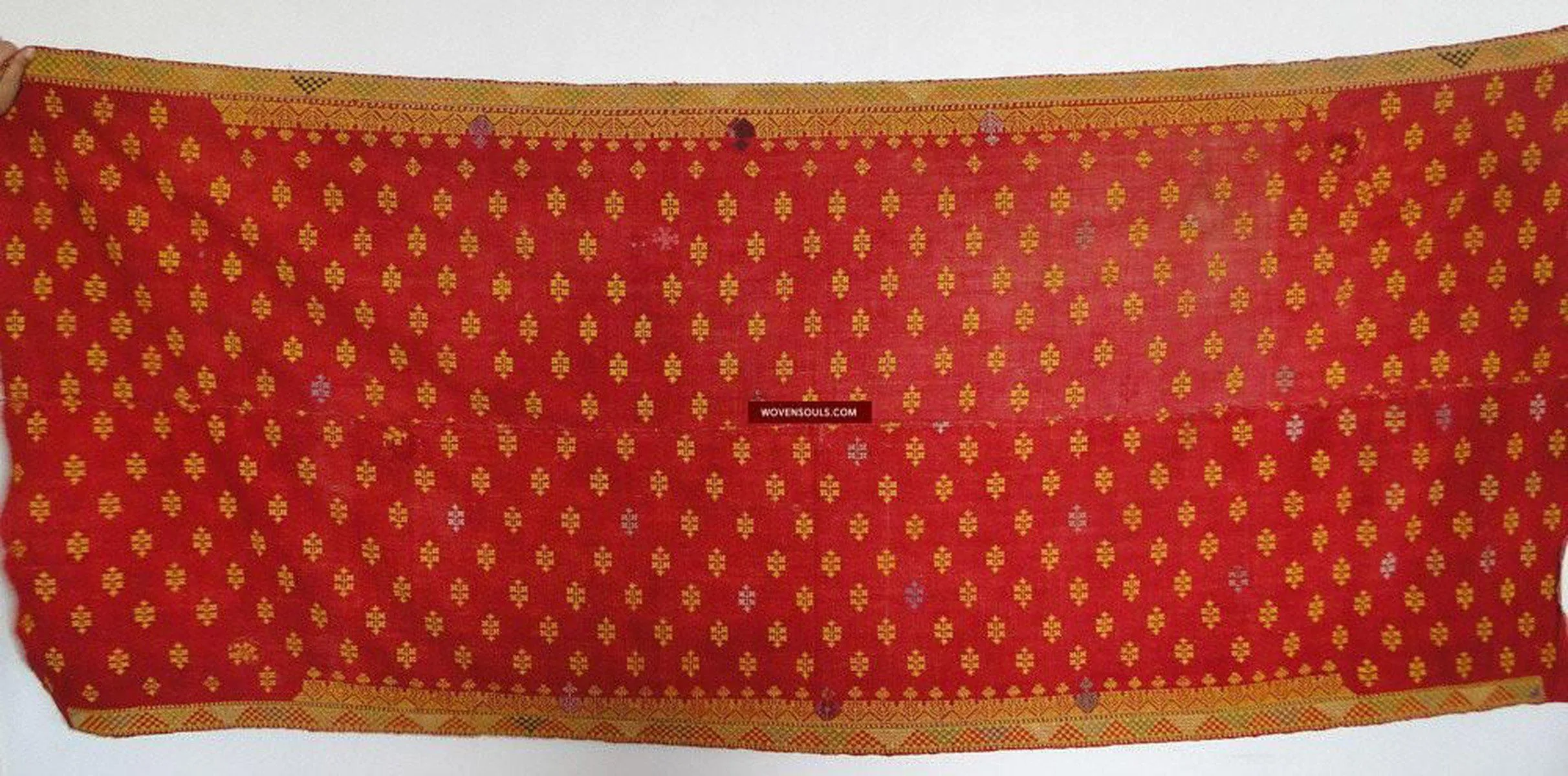 620 Old Rajasthan Shawl Textile Art double sided embroidery