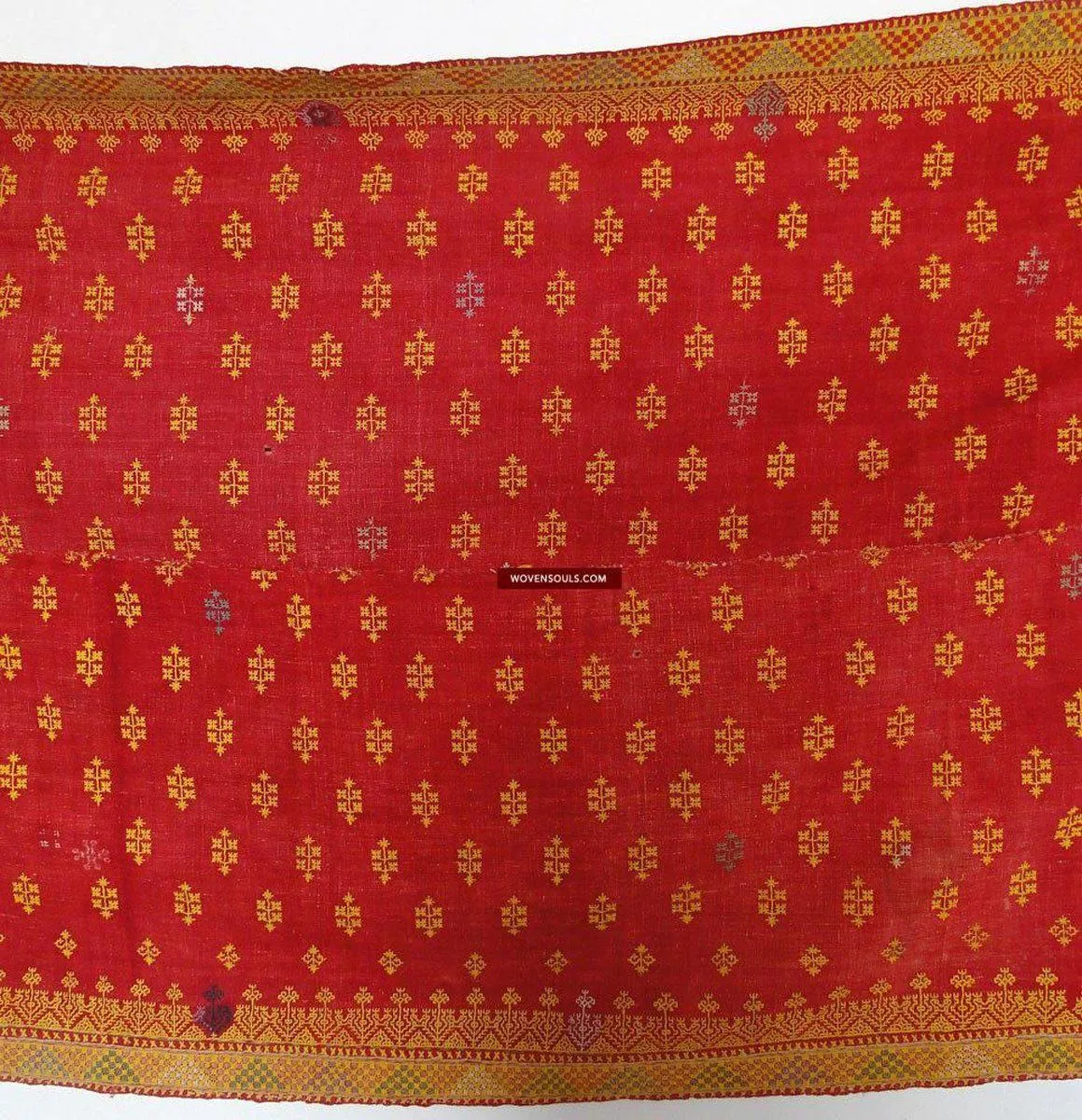 620 Old Rajasthan Shawl Textile Art double sided embroidery