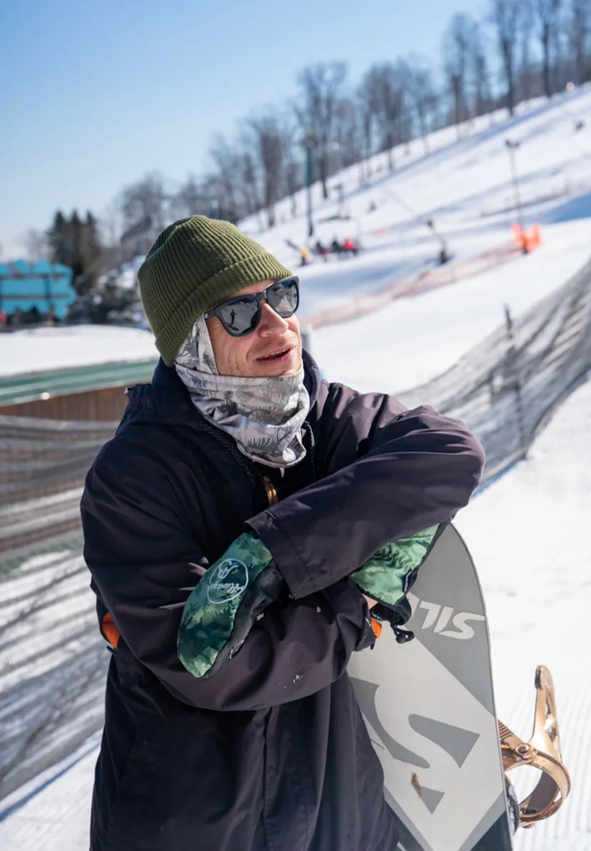 Always Boardshop Highlands Mitt