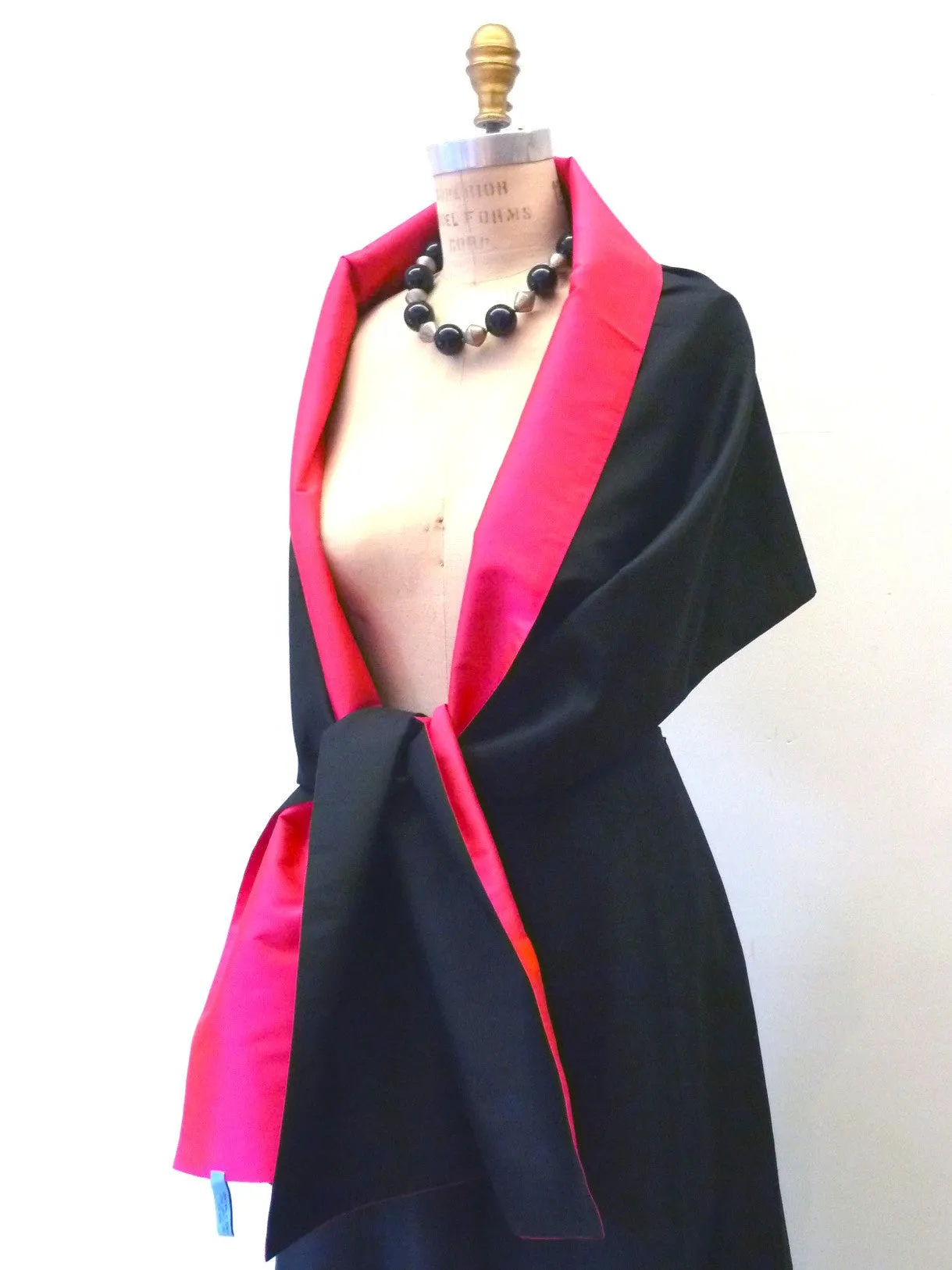 Double Sided Evening Shawl Black Pink