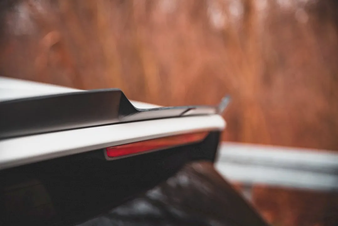 Maxton Design - SPOILER CAP V.2 VW GOLF 8 GTI / R (2020-)