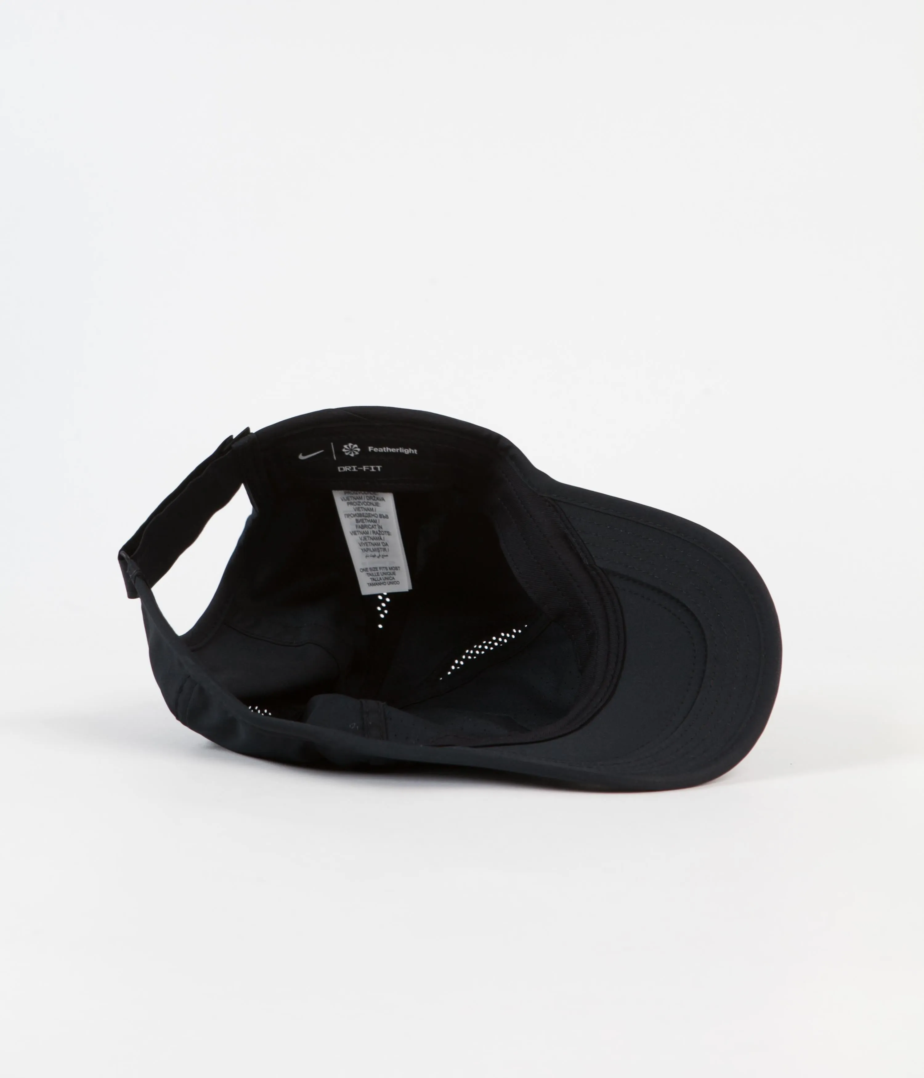 Nike AeroBill Featherlight Cap - Black / Black / White